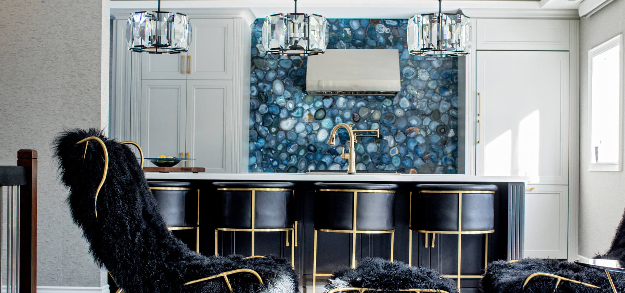 Home Kitchen Design and Living Room Chair