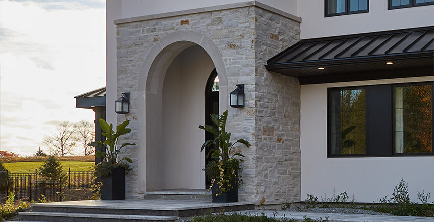 Luxury Arched Entry 