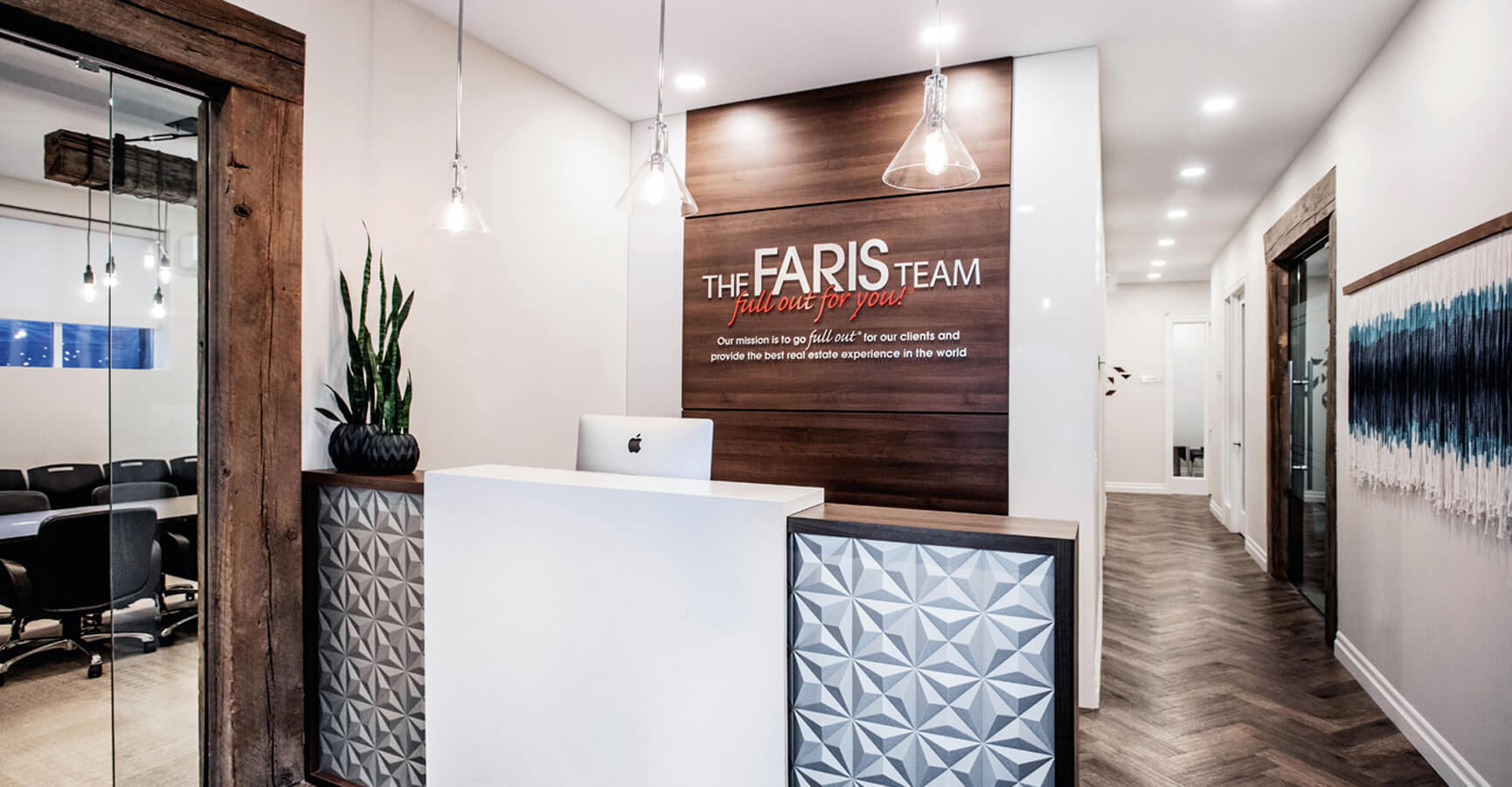 Real Estate Office Front Reception Desk Design