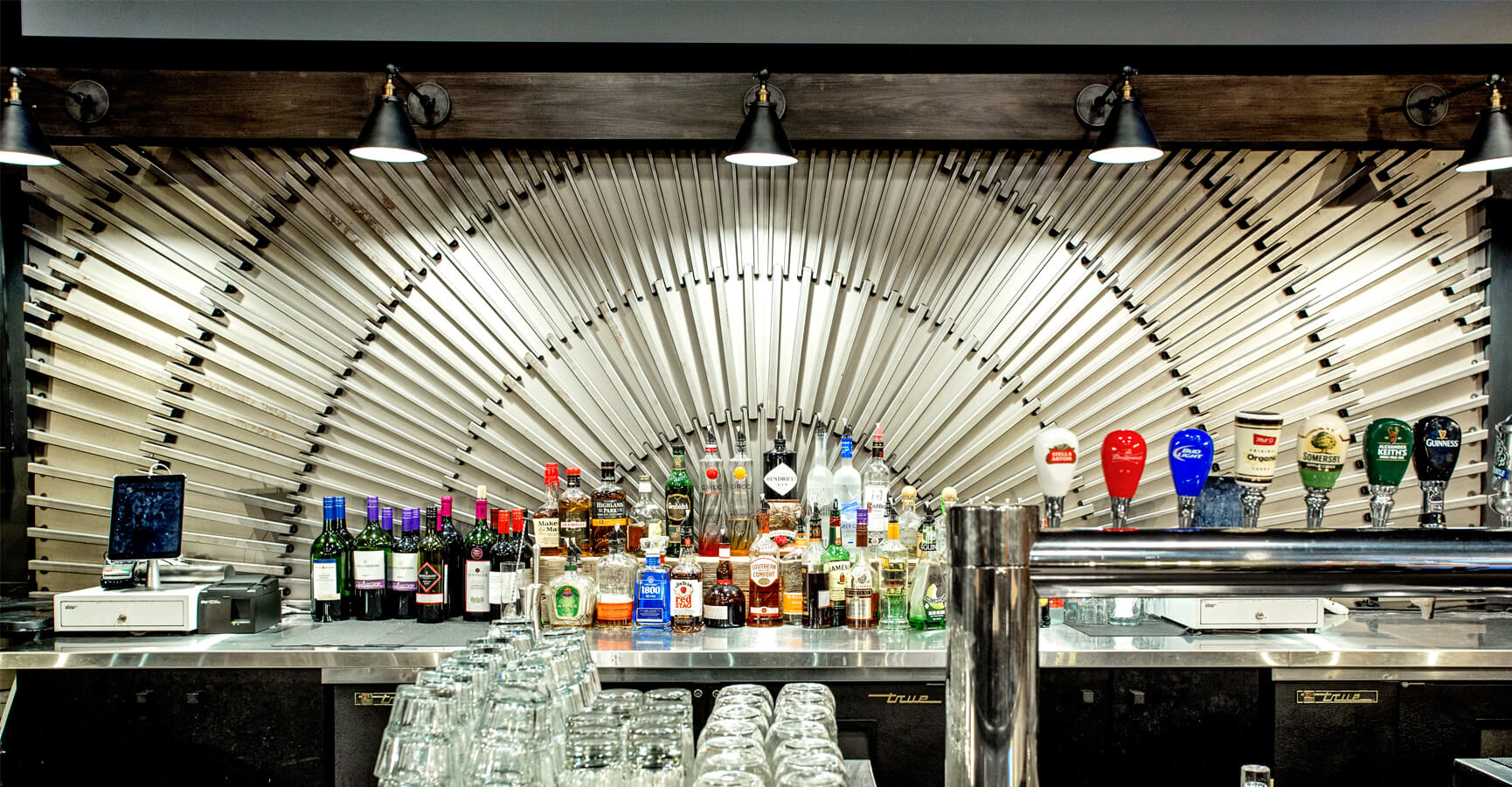 Restaurant Bar Design and Backsplash