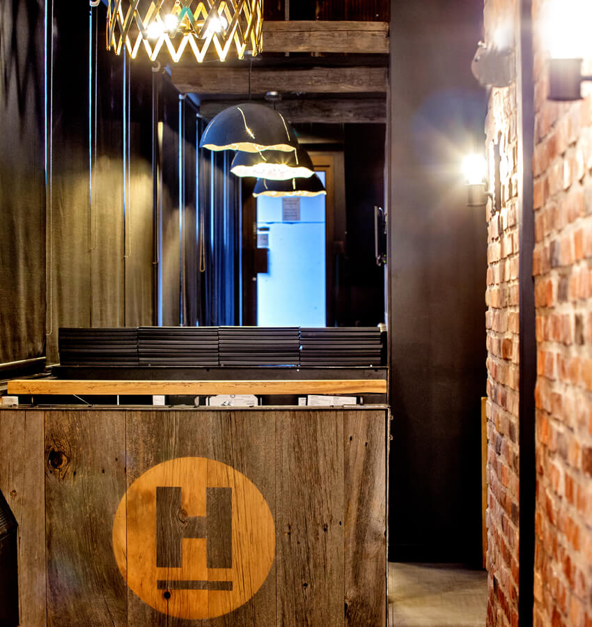 Restaurant Wooden Reception Desk Design